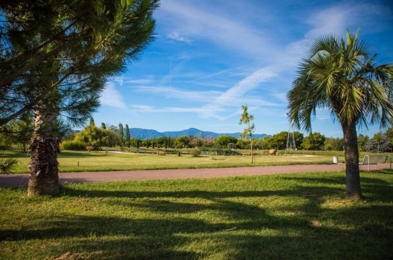 Golf Saint Cyprien Ground Floor 2 Bedrooms Apartment With Terrace Exterior foto